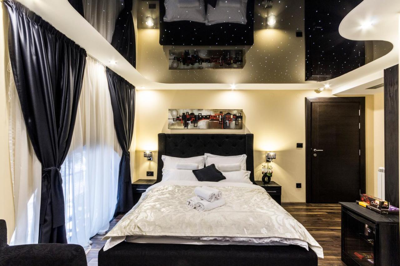 Madison Inn Suites - Wilson'S Square Belgrad Exteriör bild