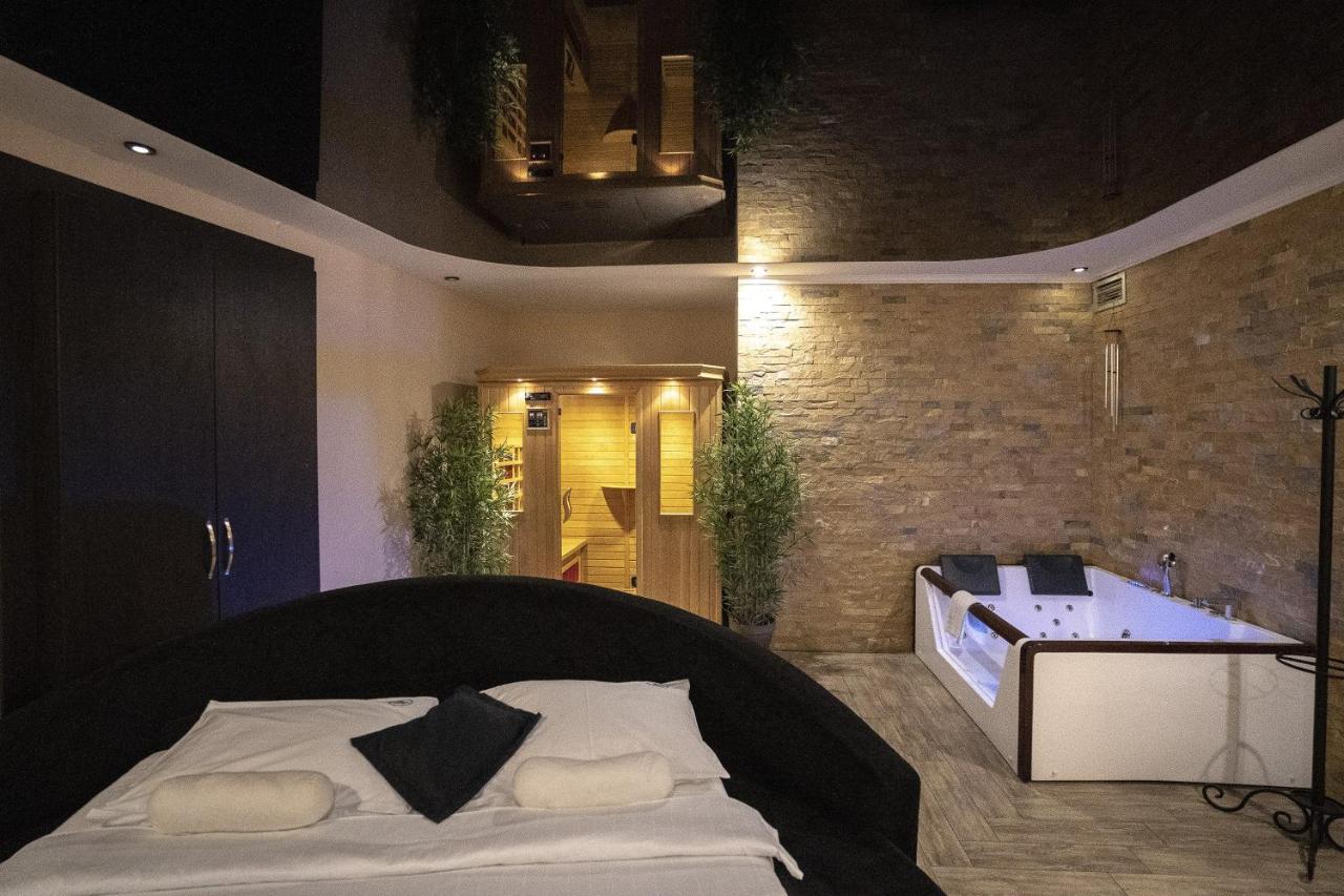 Madison Inn Suites - Wilson'S Square Belgrad Exteriör bild